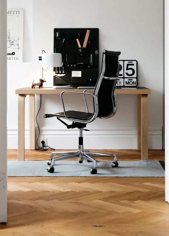 Aalto Table Rectangular 80A, 120x60 cm fra Artek