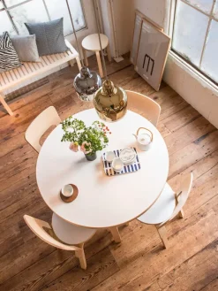 Aalto Table Round 90A, Ø100 cm fra Artek