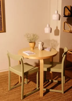 Aalto Table Round 90B, Ø75 cm fra Artek