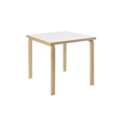 Aalto Table Square 81C, 75x75 cm fra Artek