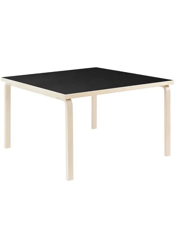 Aalto Table Square 84, 120x120 cm fra Artek
