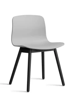About a Chair AAC12 fra Hay
