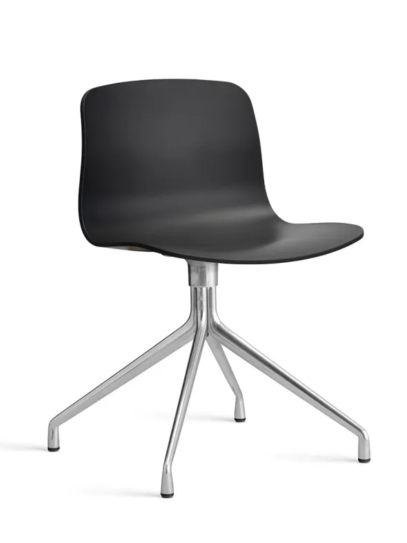 About a Chair AAC10 fra Hay