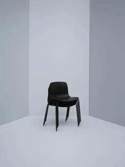 About a Chair AAC16 fra Hay
