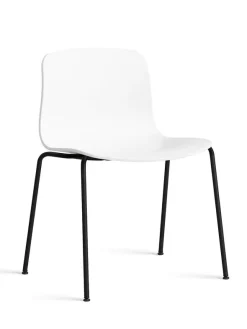About a Chair AAC16 fra Hay