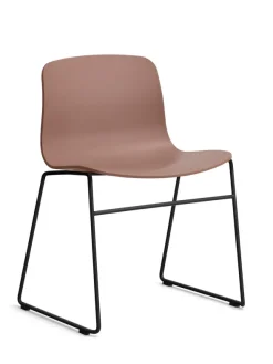About a Chair AAC08 fra Hay