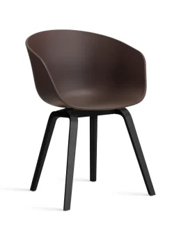 About a Chair AAC22 fra Hay