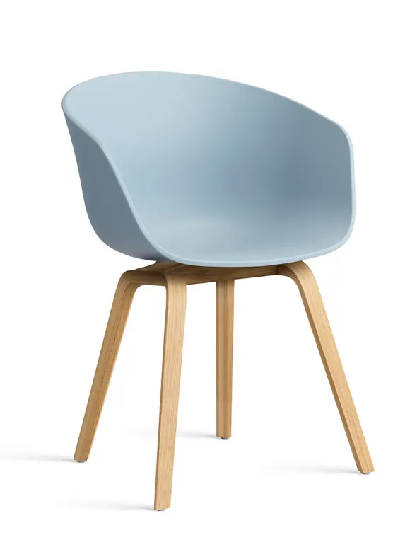 About a Chair AAC22 fra Hay