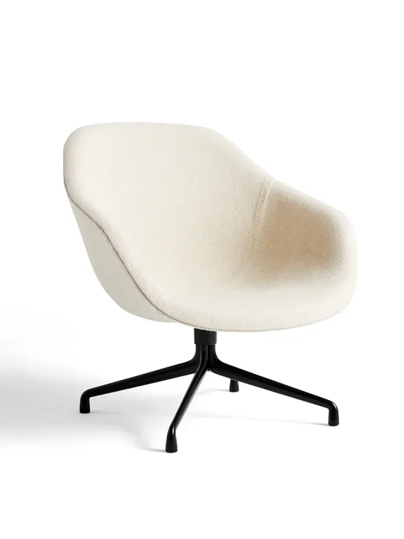 About a Lounge Chair low AAL81 fra Hay