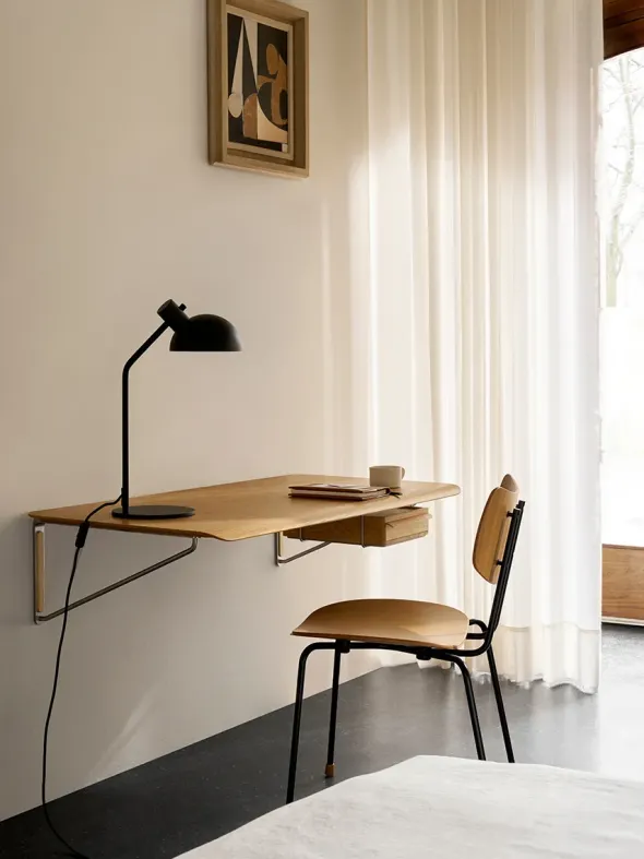 AB019 Wall Desk fra Carl Hansen & Søn