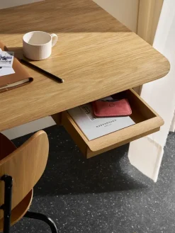 AB019 Wall Desk fra Carl Hansen & Søn