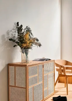 Air Sideboard, oak/cane fra Design House Stockholm