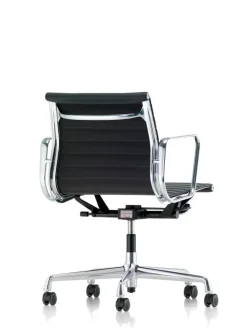 Aluminium Chair EA 117 Kontorstol, sort læder fra Vitra