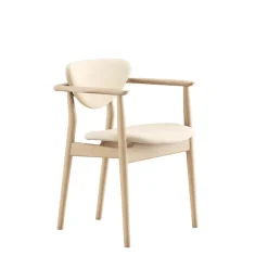 109 Armchair, eg klar olie af Finn Juhl