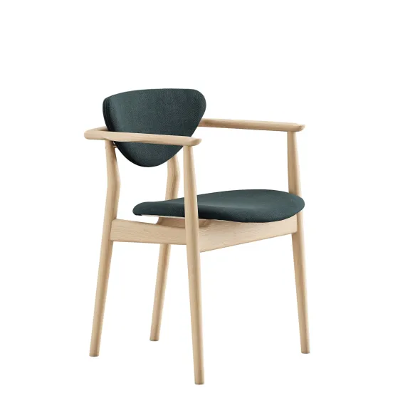 109 Armchair, eg klar olie af Finn Juhl