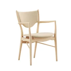 46 Armchair, eg klar olie af Finn Juhl
