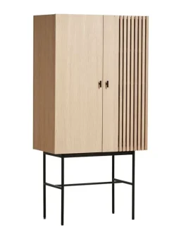 Array Highboard fra Woud