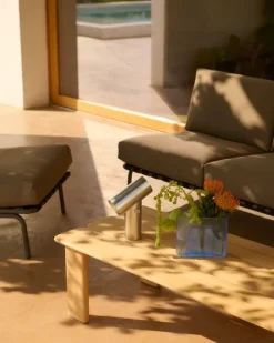 Assemble udendørs sofabord 135 cm fra Muuto