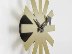 Asterisk Clock fra Vitra