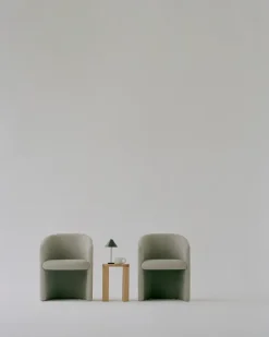 Atlas Stool, Natural Oak fra New Works
