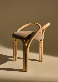 Bistra Stool fra GUBI