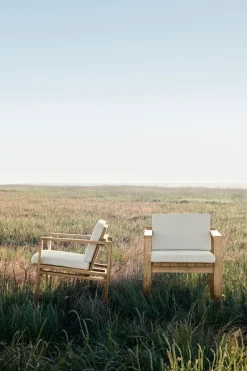 BK11 udendørs loungestol i teak fra Carl Hansen & Søn