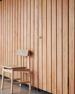 BM3162 Conscious stol, Light fra Mater