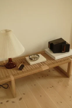 BM0489L Table Bench Special Edition, eg sæbe papirflet af Børge Mogensen