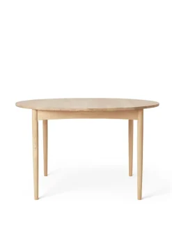 BM0121 Spisebord, sæbebehandlet eg af Børge Mogensen
