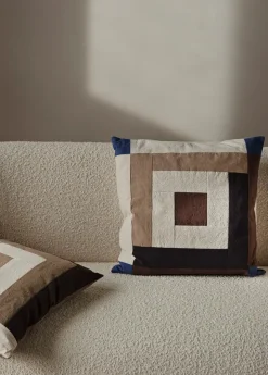 Border Patchwork Cushion fra Ferm Living