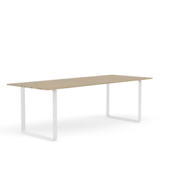 70/70 Bord fra Muuto