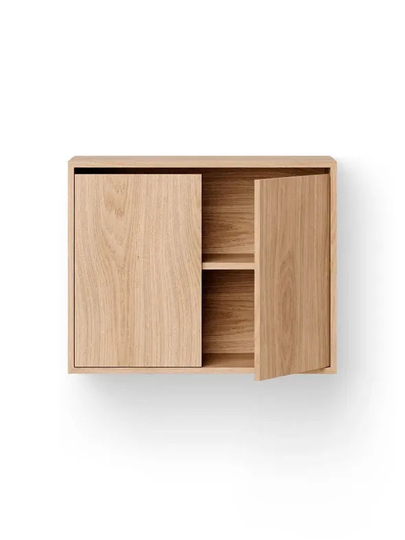 Cabinet Tall w. Doors fra New Works