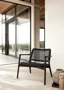 Cabin loungestol, dark oak/black fra Vipp