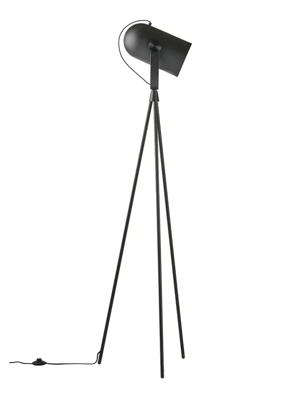 Carronade II Gulvlampe fra Le Klint