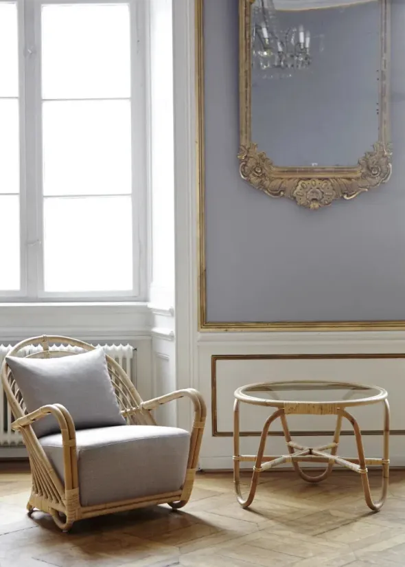 Charlottenborg Lænestol af Arne Jacobsen