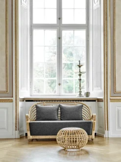 Charlottenborg 2-pers. Sofa af Arne Jacobsen