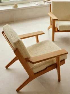 CH290 loungestol af Hans J. Wegner