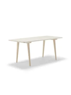 CH011 Sofabord fra Carl Hansen & Søn