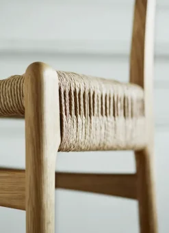 CH23 Spisestol, eg olie af Hans J. Wegner