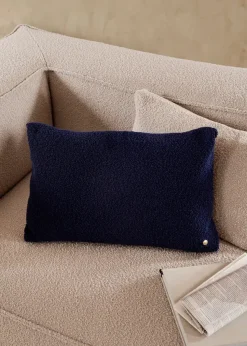 Clean Cushion, deep blue 60x40 fra Ferm Living