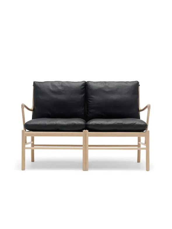 Colonial Sofa, OW149-2 af Ole Wanscher