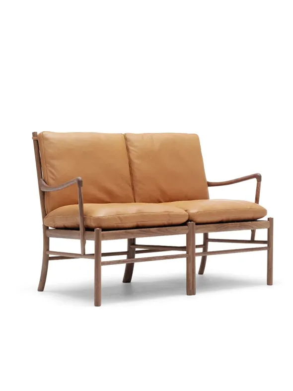 Colonial Sofa, OW149-2 af Ole Wanscher