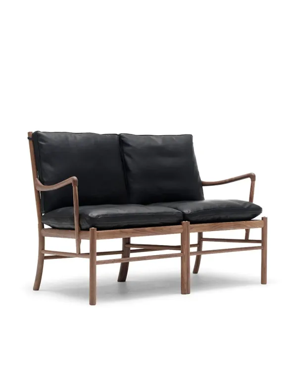 Colonial Sofa, OW149-2 af Ole Wanscher