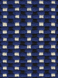 Cord ultramarine blue gulvtæppe fra Tom Dixon