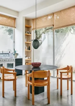 Daumiller Armchair fra GUBI