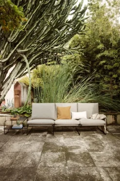 Desert 3-Seater outdoor sofa fra Ferm Living