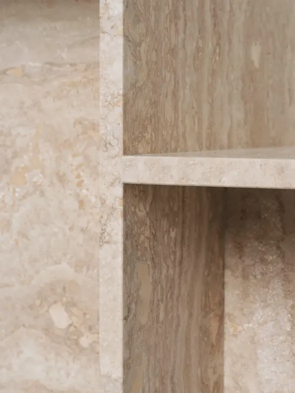 Distinct Side Table, Travertine fra Ferm Living