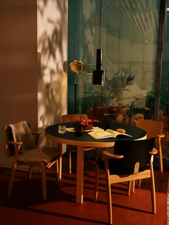 Domus Chair, polstret fra Artek