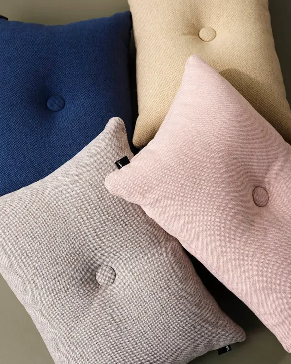 Dot Cushion Mode fra Hay