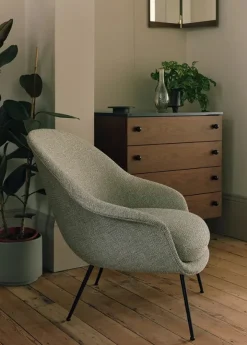 62 Dresser fra GUBI